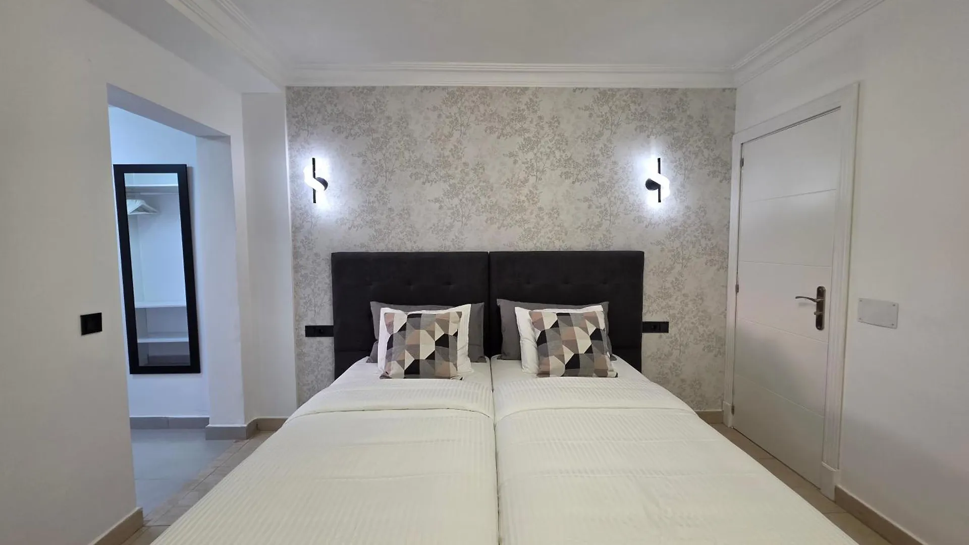 Duplex Premium Con Terraza Apartman Los Cristianos 0*,